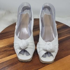 Colin Stuart Women White Fabric Upper Knotted Detail Espadrille Wedge Shoe 7.5
